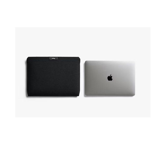 Bellroy Laptop Sleeve (Fits 16 Inch Laptop or MacBook, Slim Protective Case with Magnetic Closure) - Black - Brand New