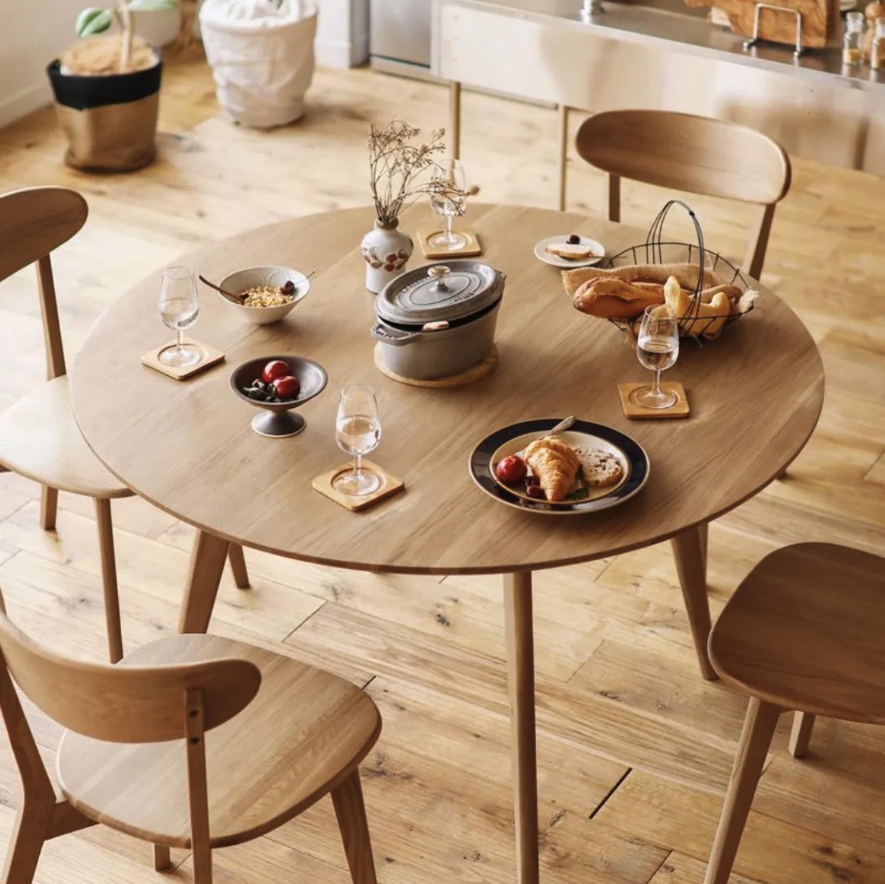 Seren Oak Round Dining Table 3-4 PPL