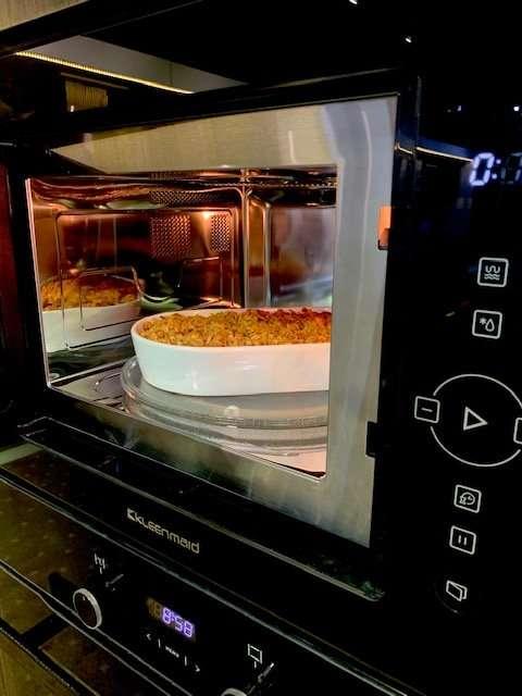 Kleenmaid 25 Litre Built-in Microwave Quartz Grill Oven MWG4512K- Carton Damaged
